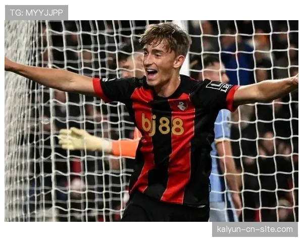 尤文图斯关注伯恩茅斯中卫塞内西 但500万欧年薪要求成障碍